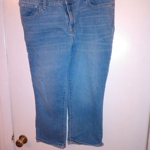 Old Navy Sweetheart Capris ⚡